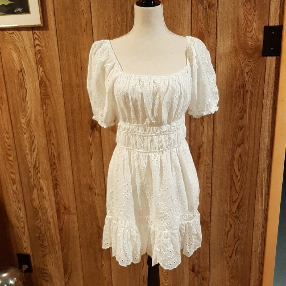🥀🍋NWT 143 Story by Line Up White Eyelet Dress (L)🥀